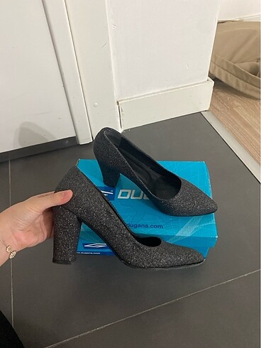 Zara Topuklu ayakkabı