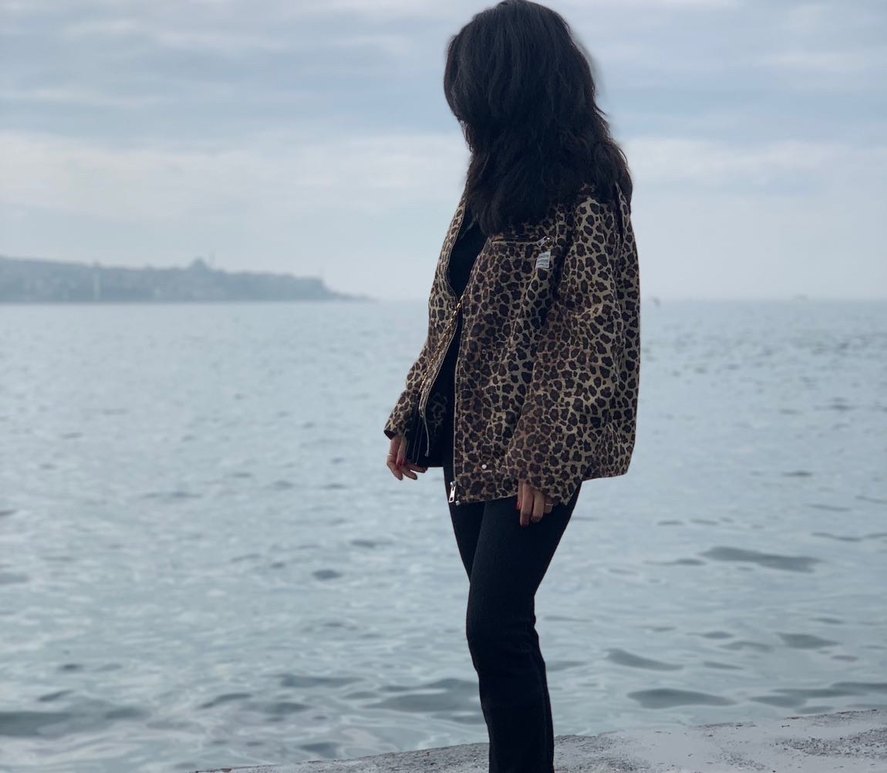 Bershka Kahverengi Leopar Desenli Deri yakalı ceket - Görsel 3