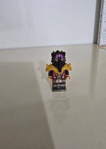 NİNJAGO LORD RASAltın Detaylı Karanlık Lego Figürü - Görsel 2