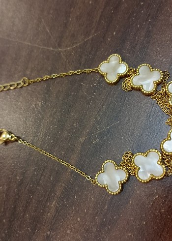 Uzun Zincir Detaylı Altın Renk Kadın Kolye - Görsel 3