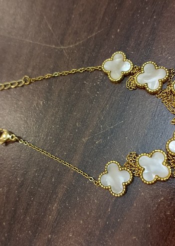 Uzun Zincir Detaylı Altın Renk Kadın Kolye - Görsel 2