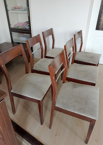 Kahverengi Ahşap Sandalyeler, krem rengıDöşemeli - Görsel 8