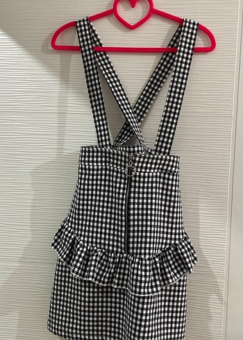 Siyah -beyaz kareli askılı tulum - Görsel 2