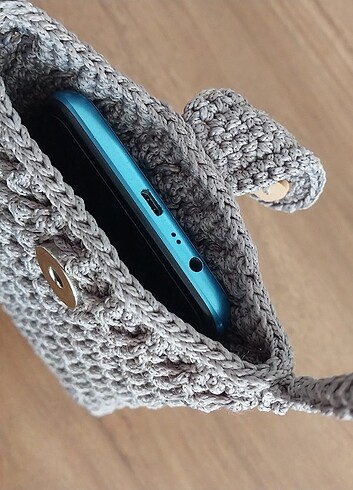 Beden Örgü telefon çantası
