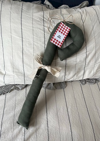 Yılbaşı Şeker Kamışı Şeklinde Kırlent - Görsel 3