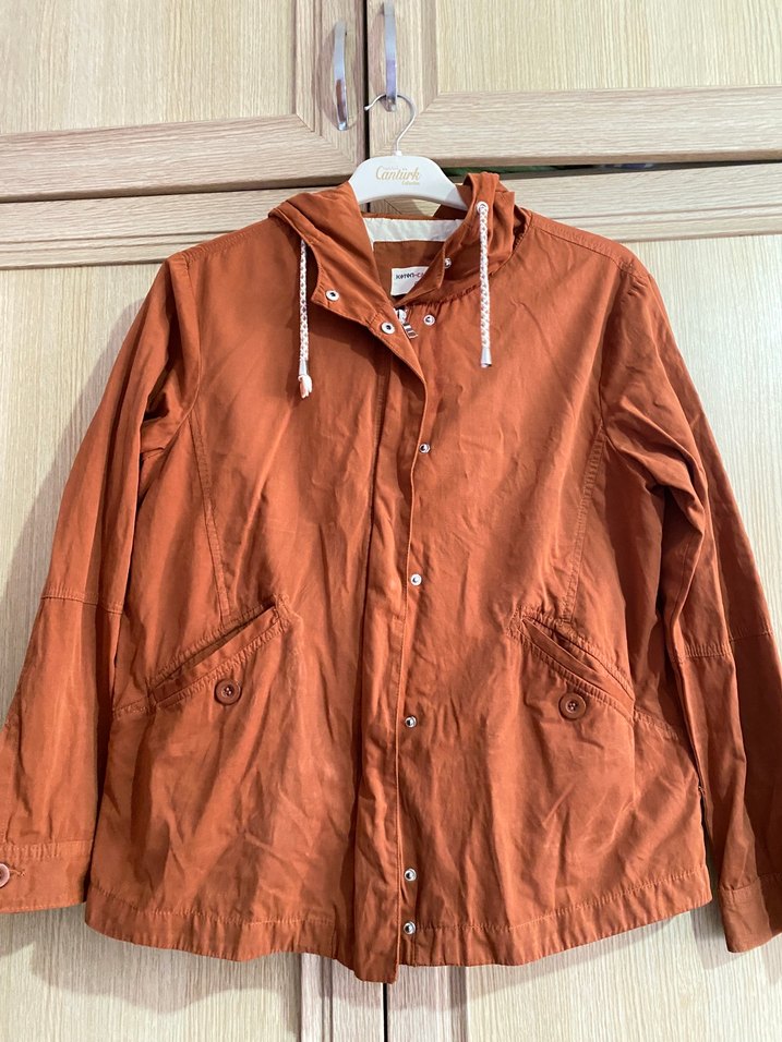 Kapüşonlu Kadın Ceket - Görsel 2