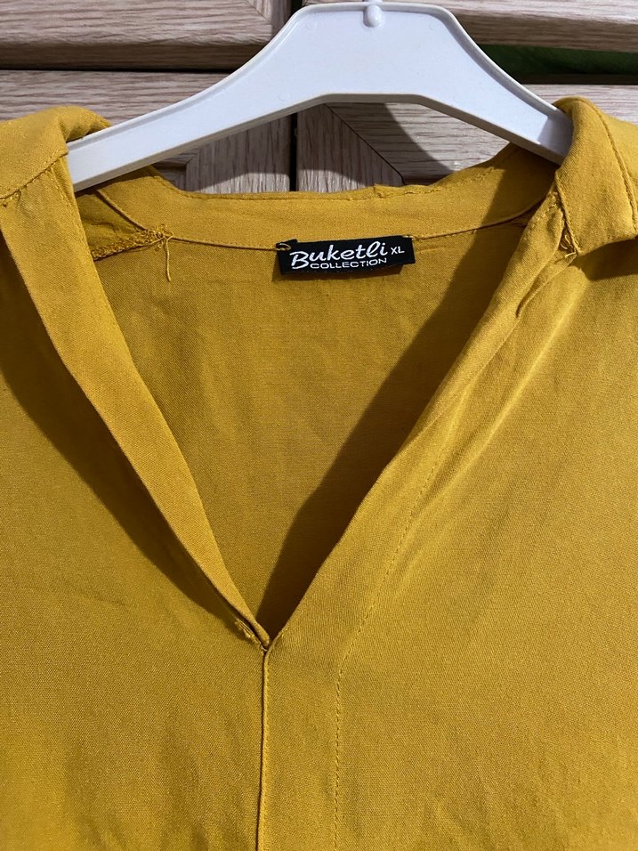 Püsküllü Sarı Uzun Kollu Bluz - Görsel 4