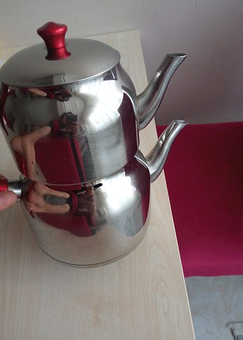  Beden Kırmızı Saplı Gri Çaydanlık