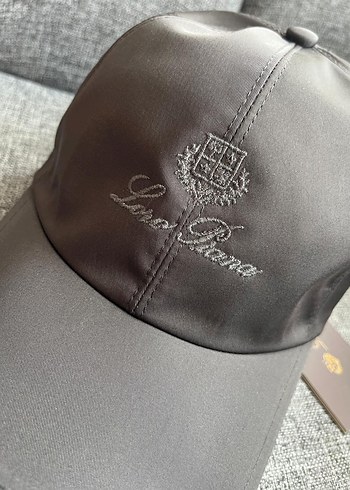 Beden Loro piana şapka