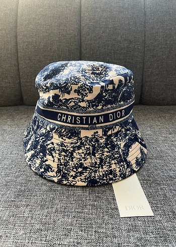 Christian Dior Şapka