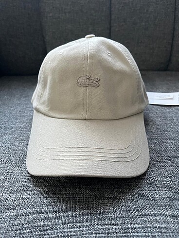 Lacoste şapka