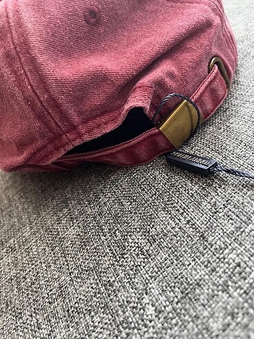 Beden Tommy Hilfiger şapka
