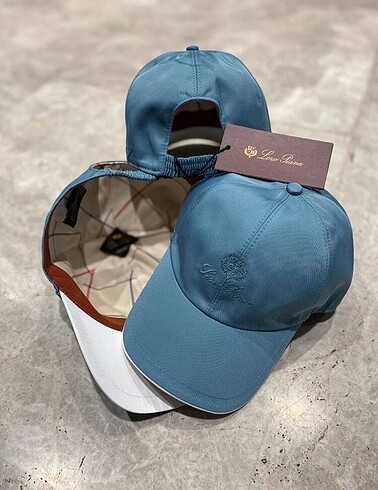 Loro piana şapka