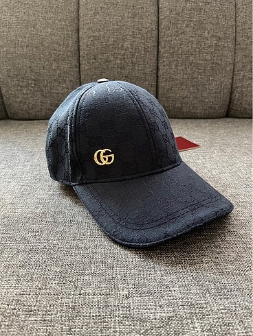 Gucci şapka