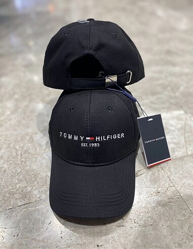 Tommy Hilfiger şapka