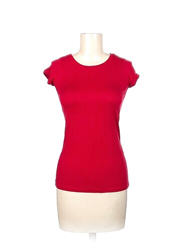 Koton T-shirt %70 İndirimli.