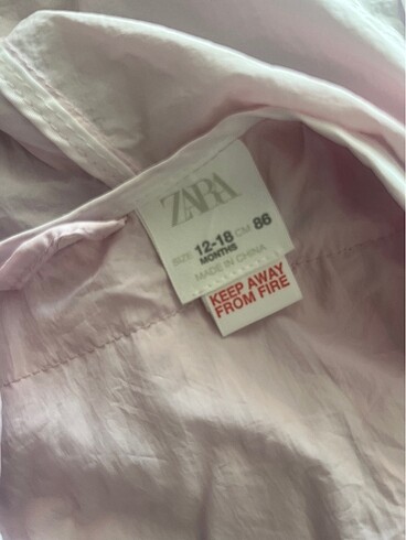 12-18 Ay Beden Zara yağmurluk