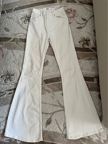 BERSKA FLARE JEAN