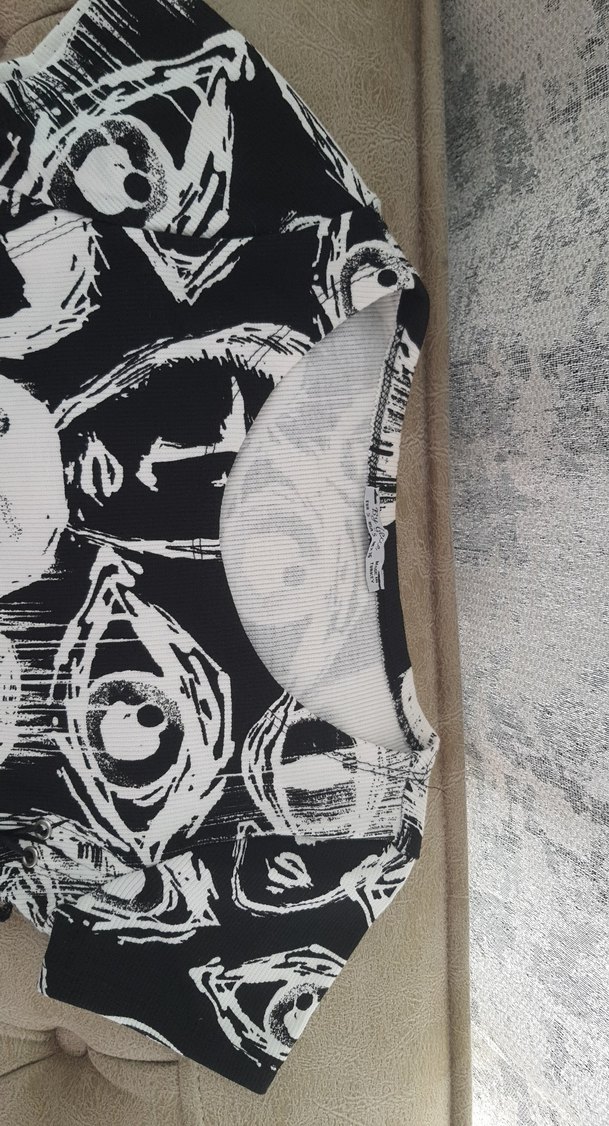 Sokak Stili Baskılı Siyah Mini  Tişörtü - Görsel 3