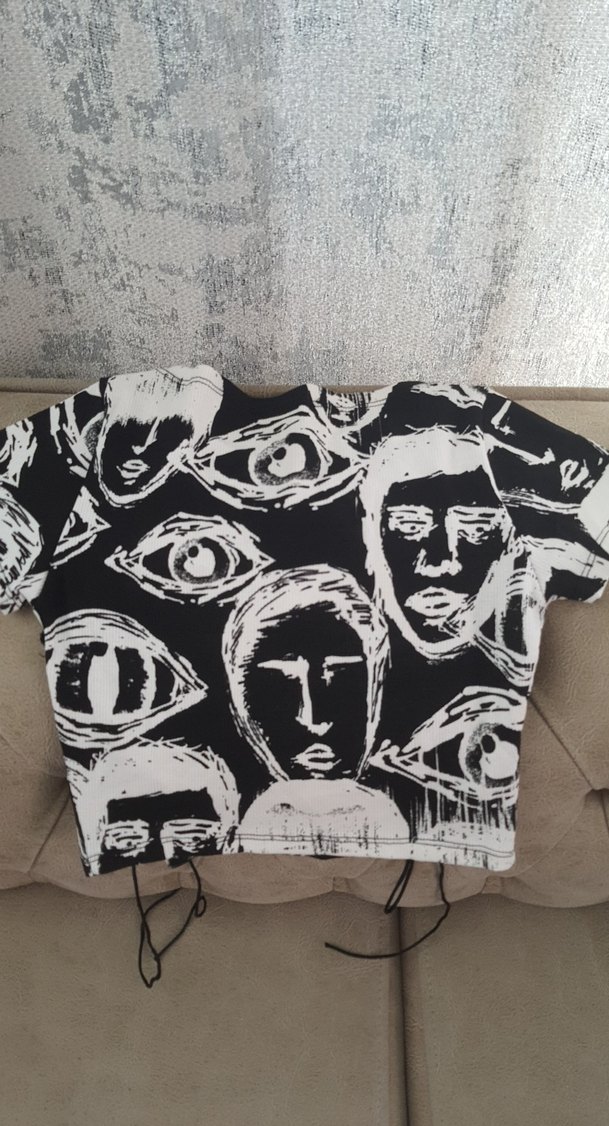 Sokak Stili Baskılı Siyah Mini  Tişörtü - Görsel 4