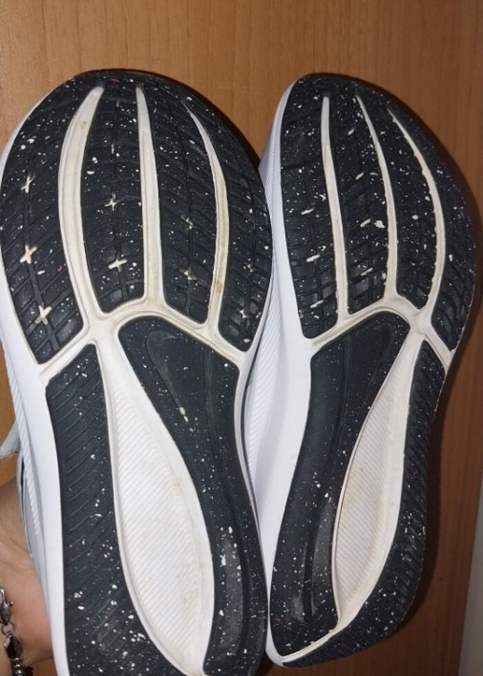 ERKEK ÇOCUK SPOR AYAKKABI ORJİNAL NIKE  - Görsel 4