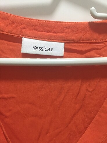 Turuncu gömlek - Görsel 2