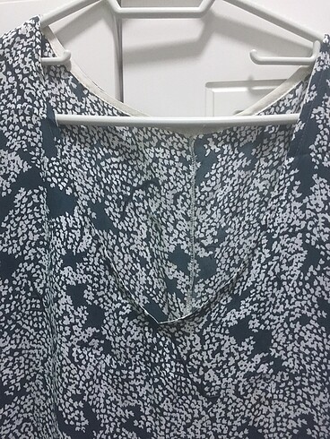 V yaka bluz - Görsel 3