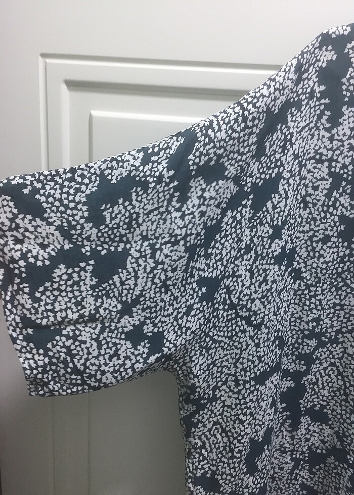 V yaka bluz - Görsel 5