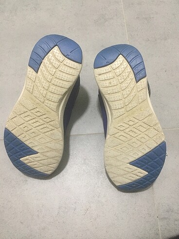 No 30 skechers  çocuk ayakkabı - Görsel 5
