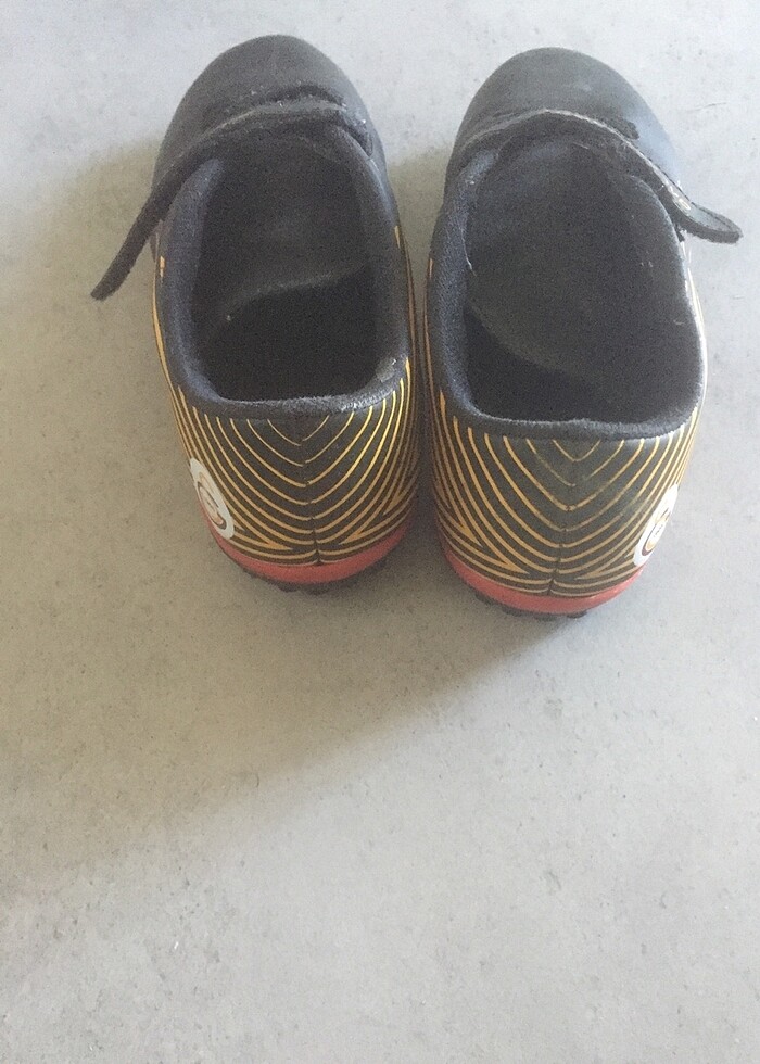 futbol ayakkabı - Görsel 4