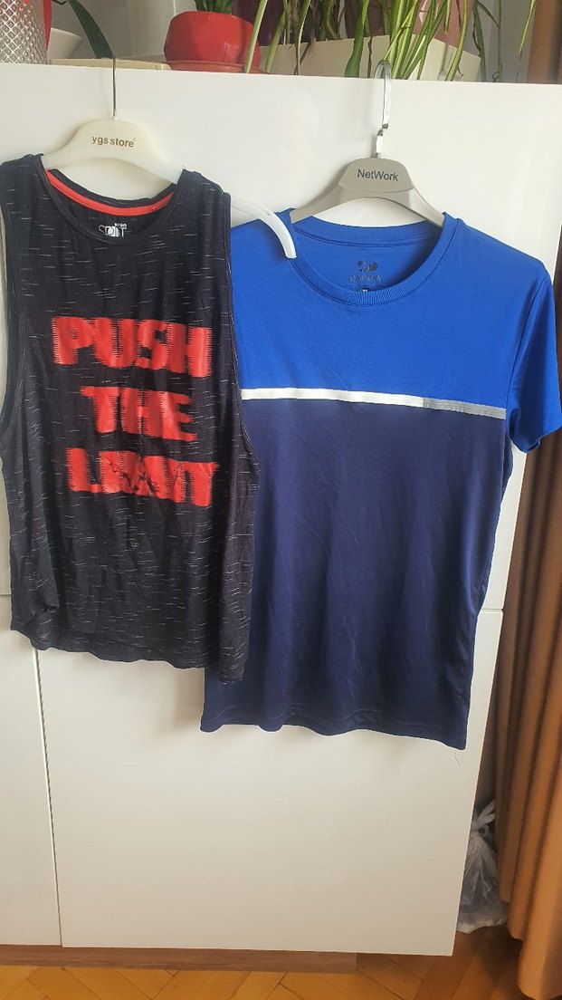 Siyah Baskılı Kolsuz Spor Üstü - Görsel 3