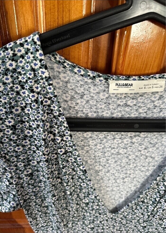 Pull&bear çiçekli elbise - Görsel 2