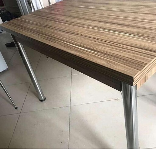 Açılabilir Masa ve 4 Sandalye - Görsel 4