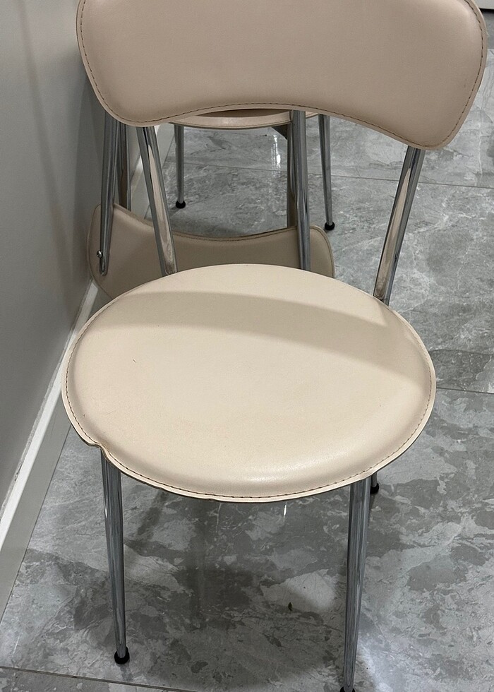 Açılabilir Masa ve 4 Sandalye - Görsel 3