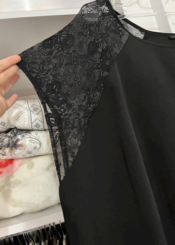 Dantel Detaylı Siyah Midi Elbise - Görsel 2