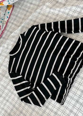 Erkek Çocuk Çizgili Kolsuz Triko Yelek - Görsel 2