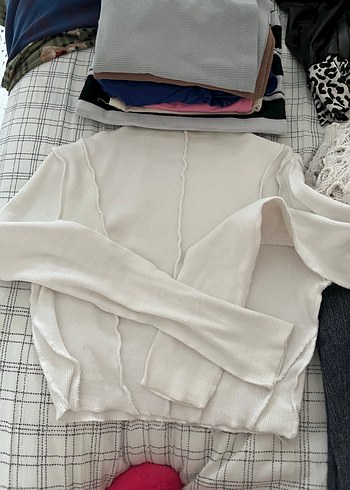 Bej Kolsuz Kadın Triko Süveter - Görsel 4