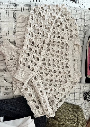 Bej Kolsuz Kadın Triko Süveter - Görsel 3