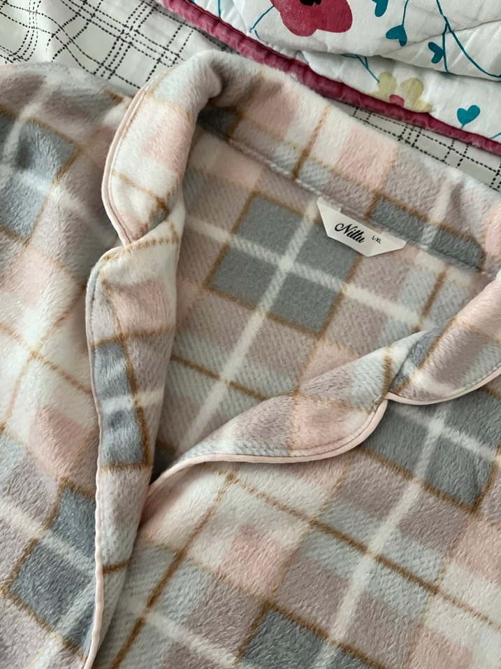 Uzun Kollu Düğmeli Gri Kadın Gömlek - Görsel 2