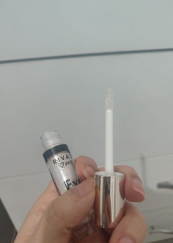 Rival Me eye gloss ısıltılı far - Görsel 5