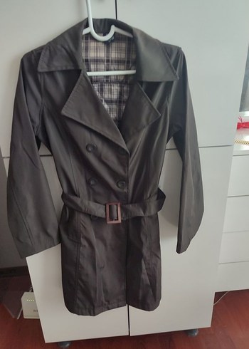 Trenckot L 40 Beden