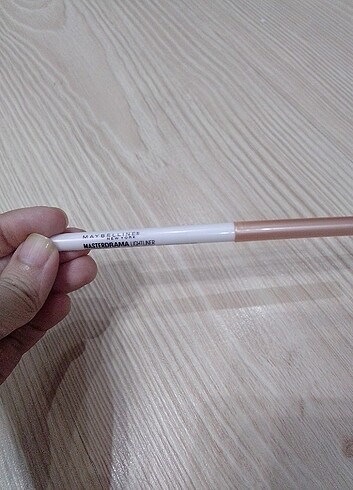 Maybelline Maybelline Master drama lightliner aydinlatici kas kalemi 