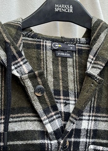 Gri Kapüşonlu Düğmeli Rahat Gömlek - Görsel 2