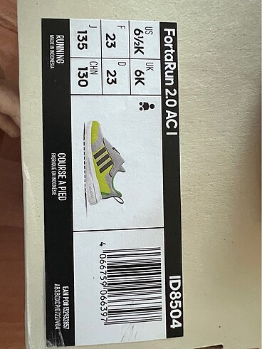23 Beden Adidas çocuk ayakkabısı