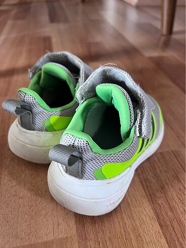 Adidas Adidas çocuk ayakkabısı