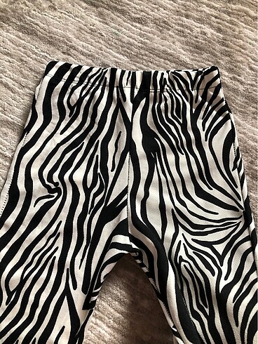 Zebra desenli pantolon