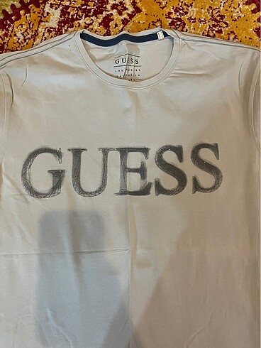Guess tişört