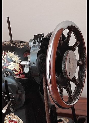  Beden Renk Zetina dikiş makinası antika 45 yılık 