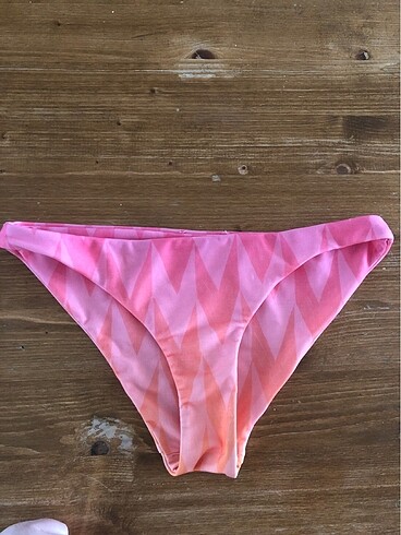 Hurley marka Bikini Alt