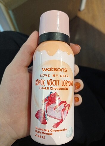 Watsons Köpük vücut losyonu + kola lip balm